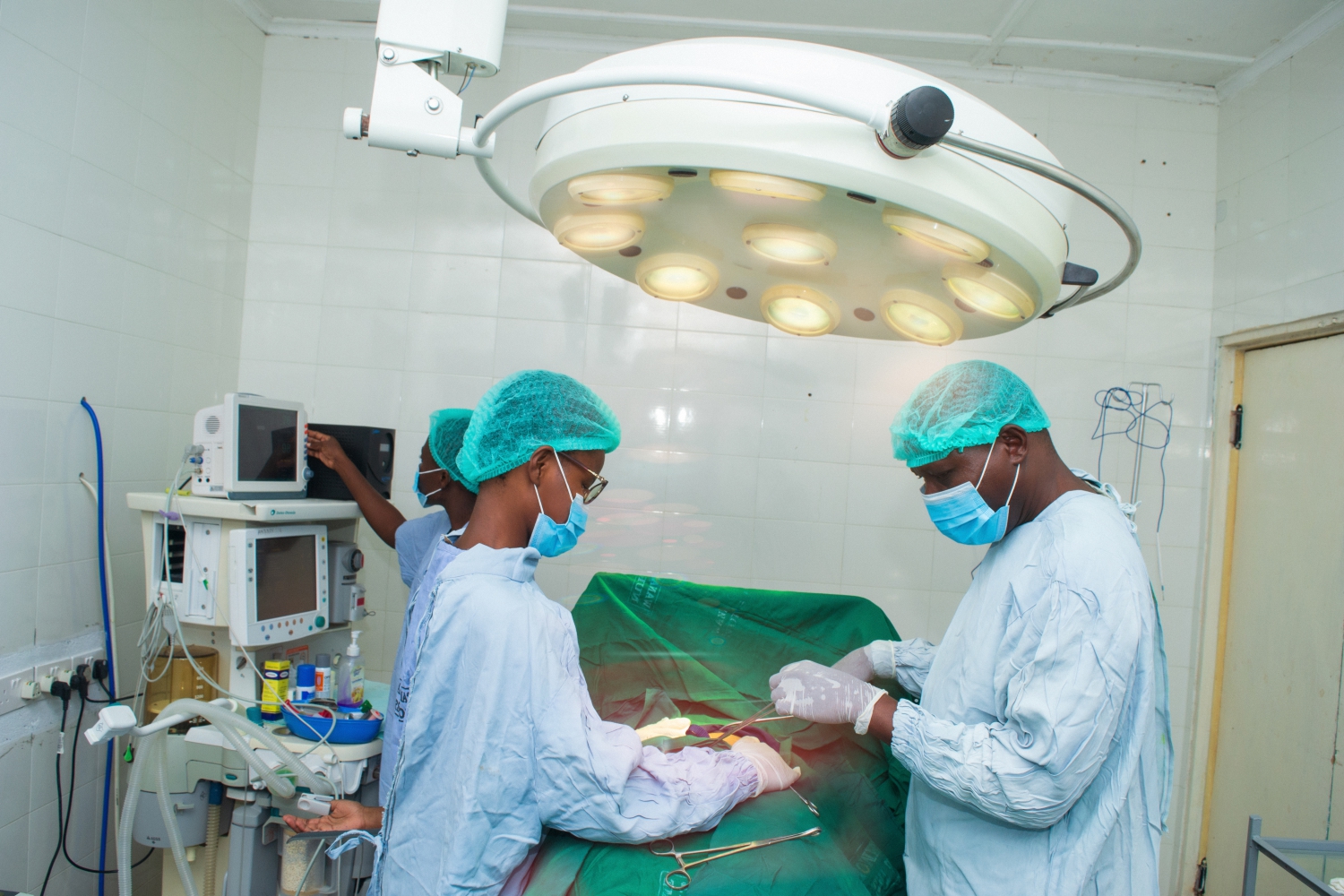 https://wananchihospital.org/wp-content/uploads/2022/07/DSC_0238_.jpg