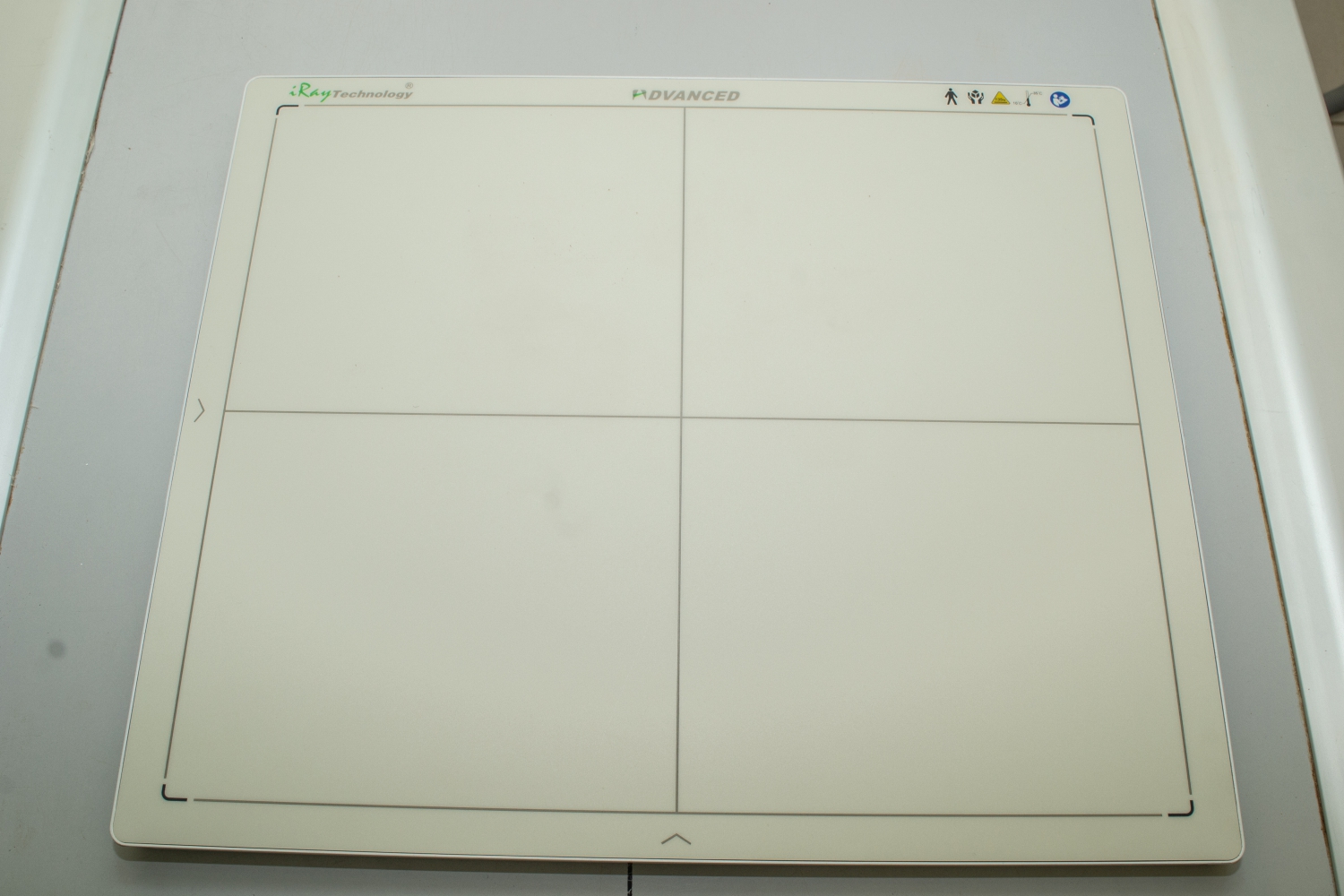 https://wananchihospital.org/wp-content/uploads/2022/07/wireless-flat-panel-detector-for-aquring-x-ray-images-and-transmission-to-p.c-wirelessly_.jpg
